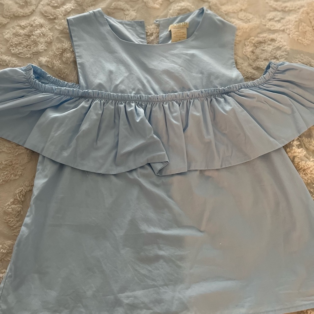 Dillard’s top - Picture 2 of 4